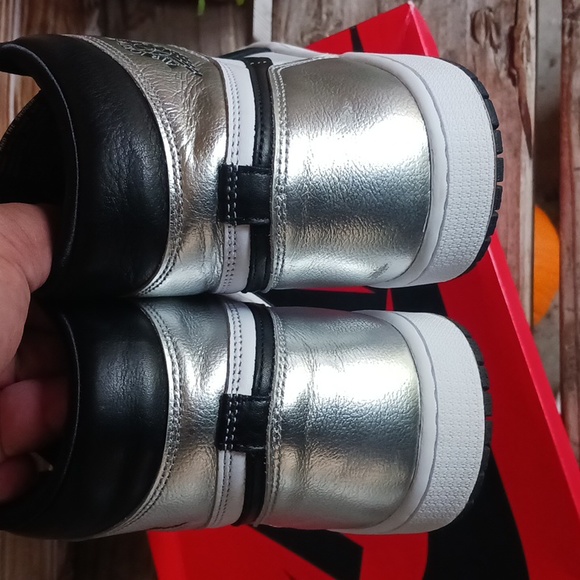 Jordan 1 retro silver toe - Picture 10 of 11